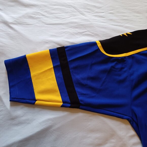 1990s Y2K Disney Donald's Destroyers Hockey Jersey Adult XL Donald Duck - Picture 8 of 16